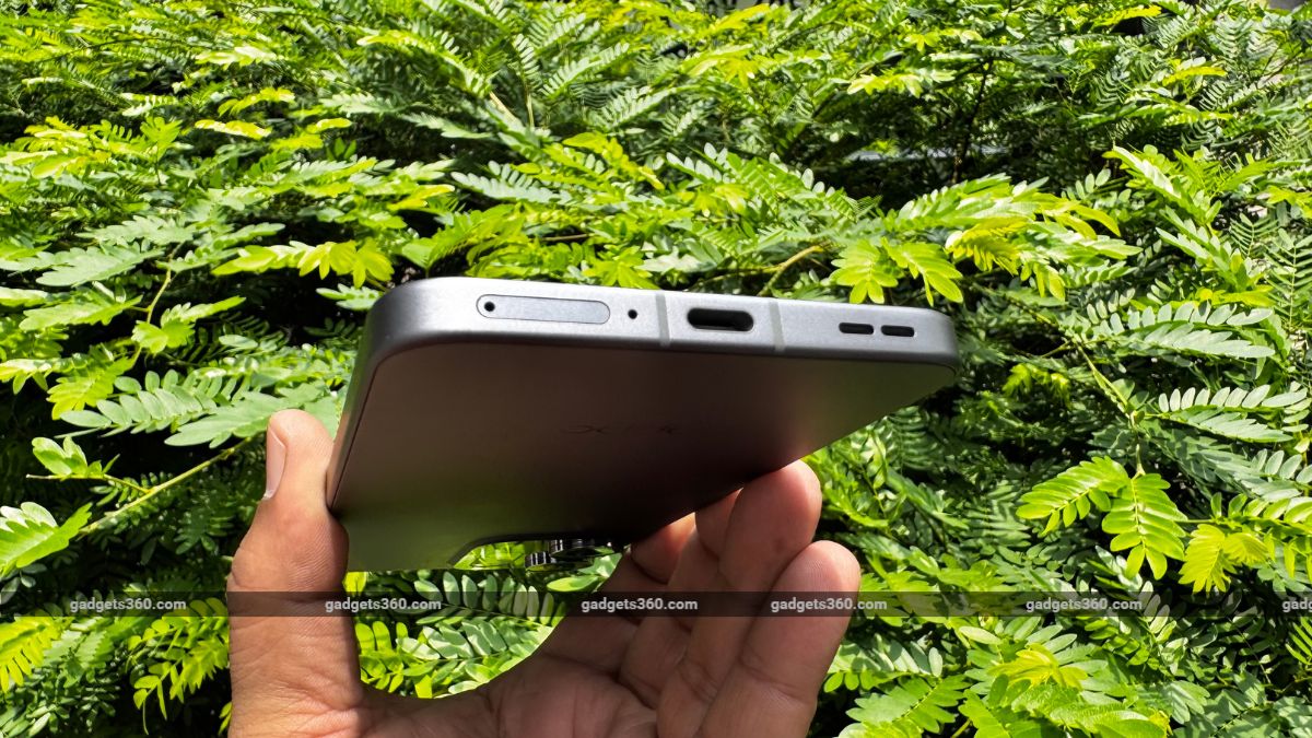 9 Oppo Reno 14 Pro 5G
